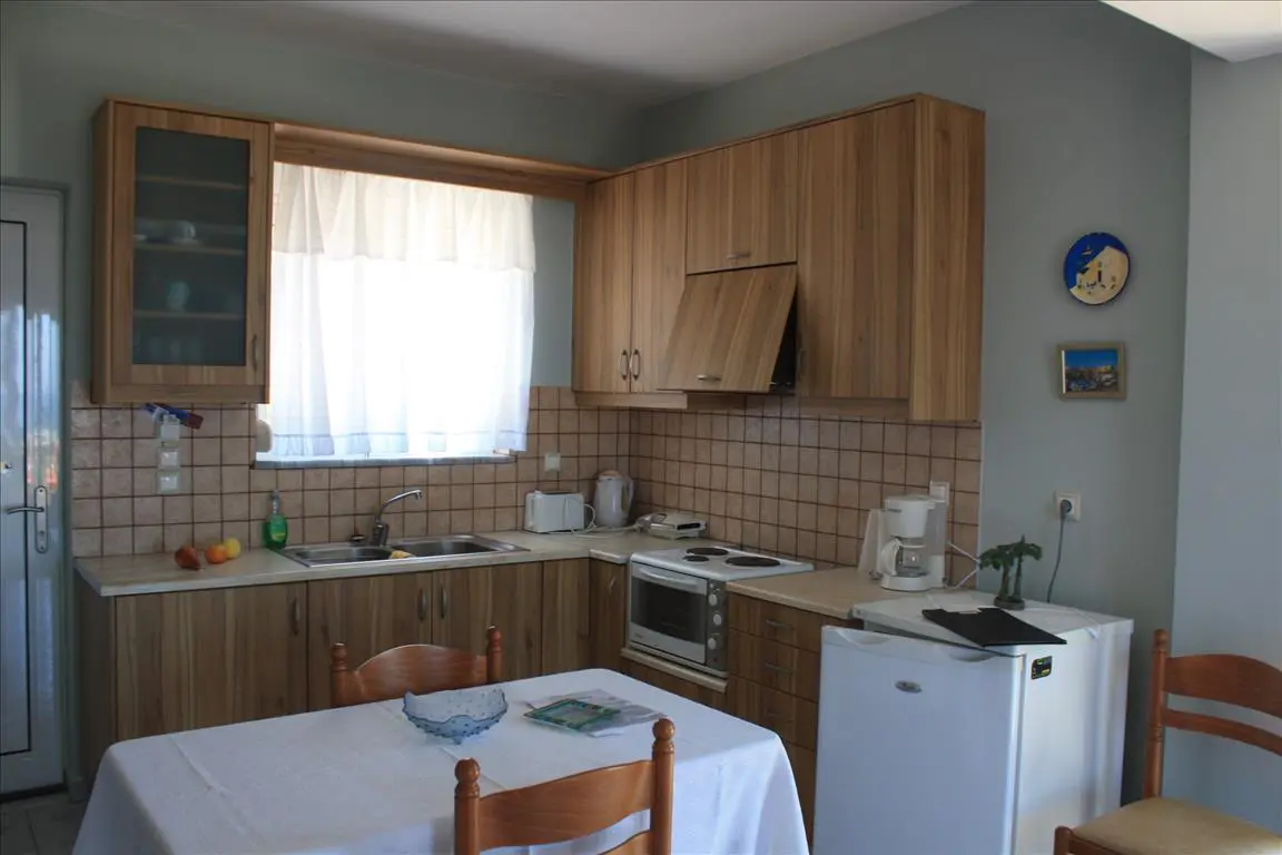 Hotel Of 256 M² In Crete
