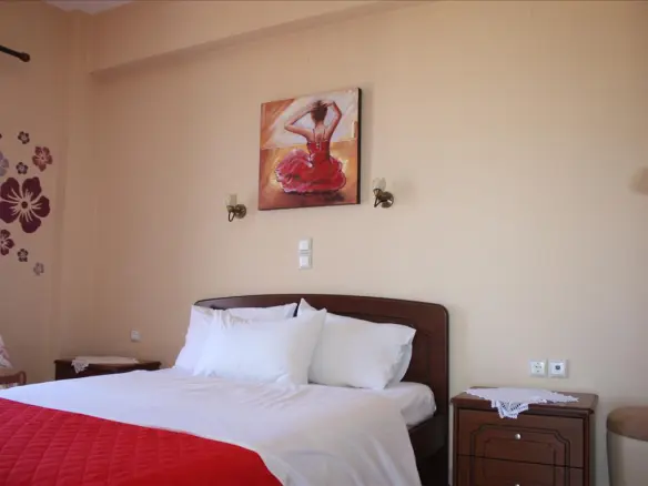 5-bedroom Hotel In Greece (256 M²)