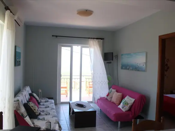 5-bedroom Hotel In Greece (256 M²)