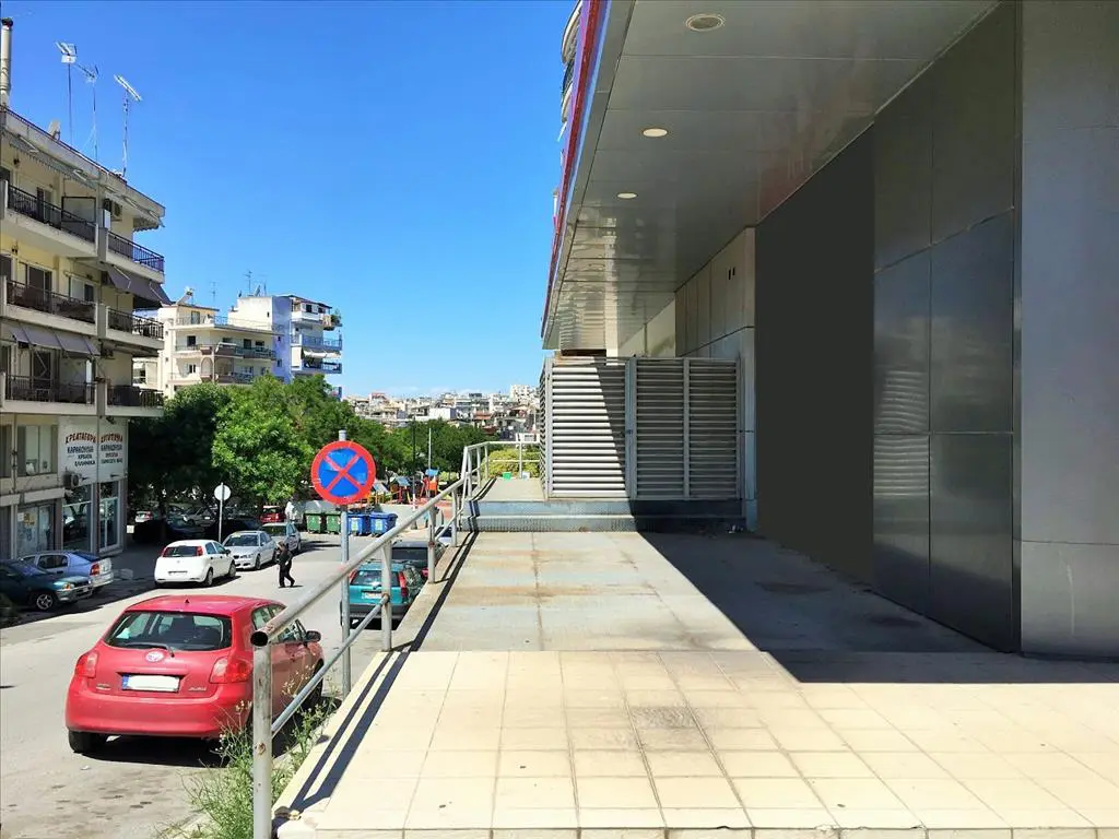 Commercial Property Of 4944 M² In Thessaloniki
