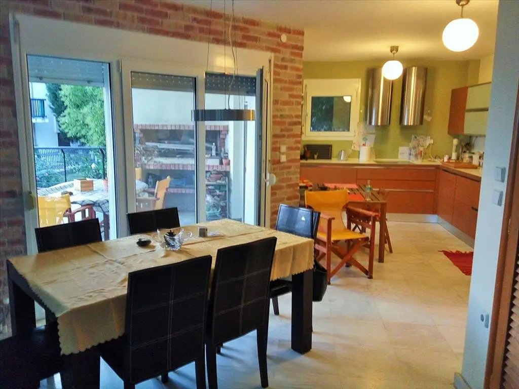 Maisonette Of 400 M² In The Suburbs Of Thessaloniki