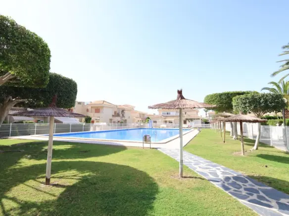 Apartment Of 75 M² In Playa Flamenca, Spain
