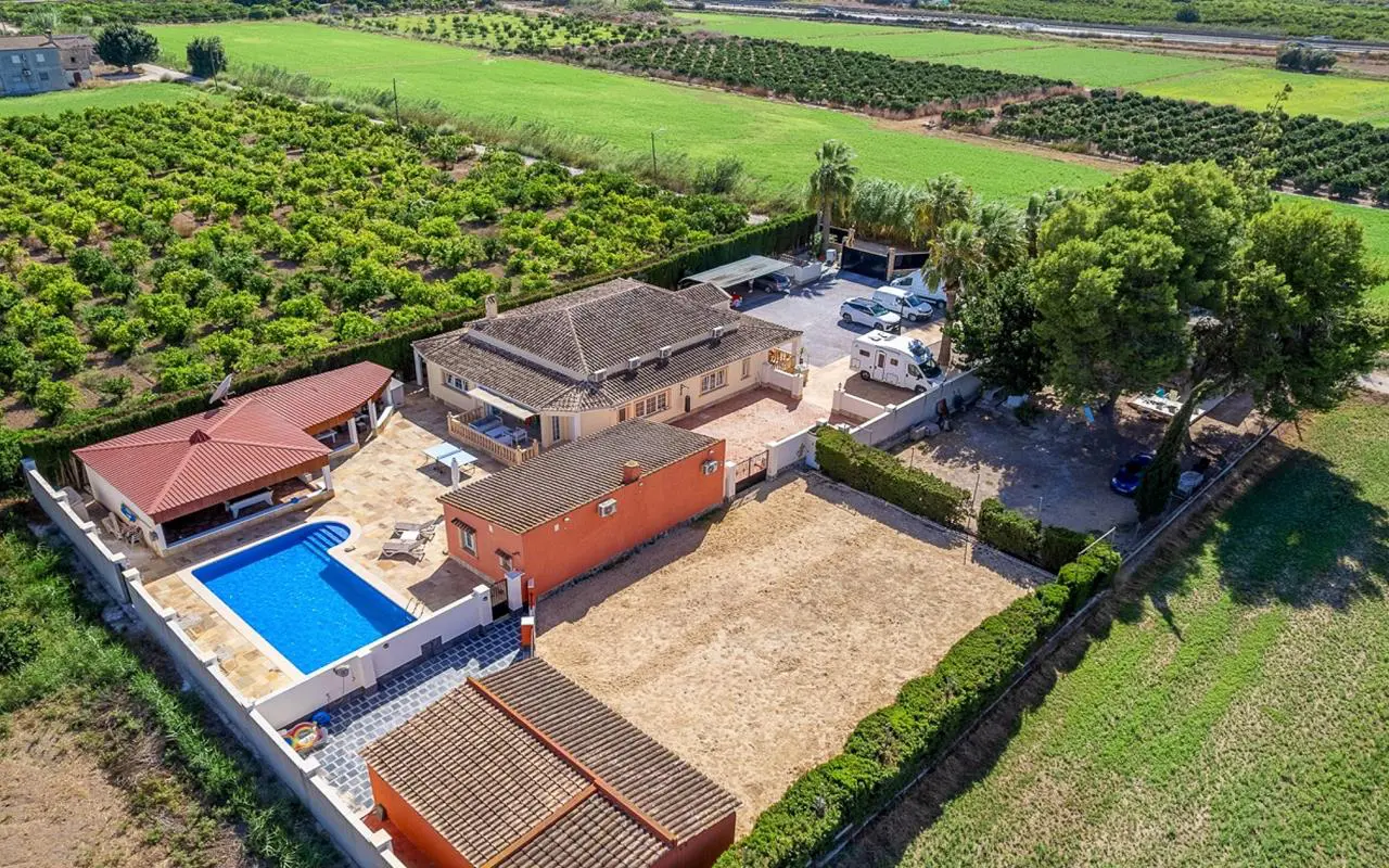Country House Of 300 M² In Rojales, Spain