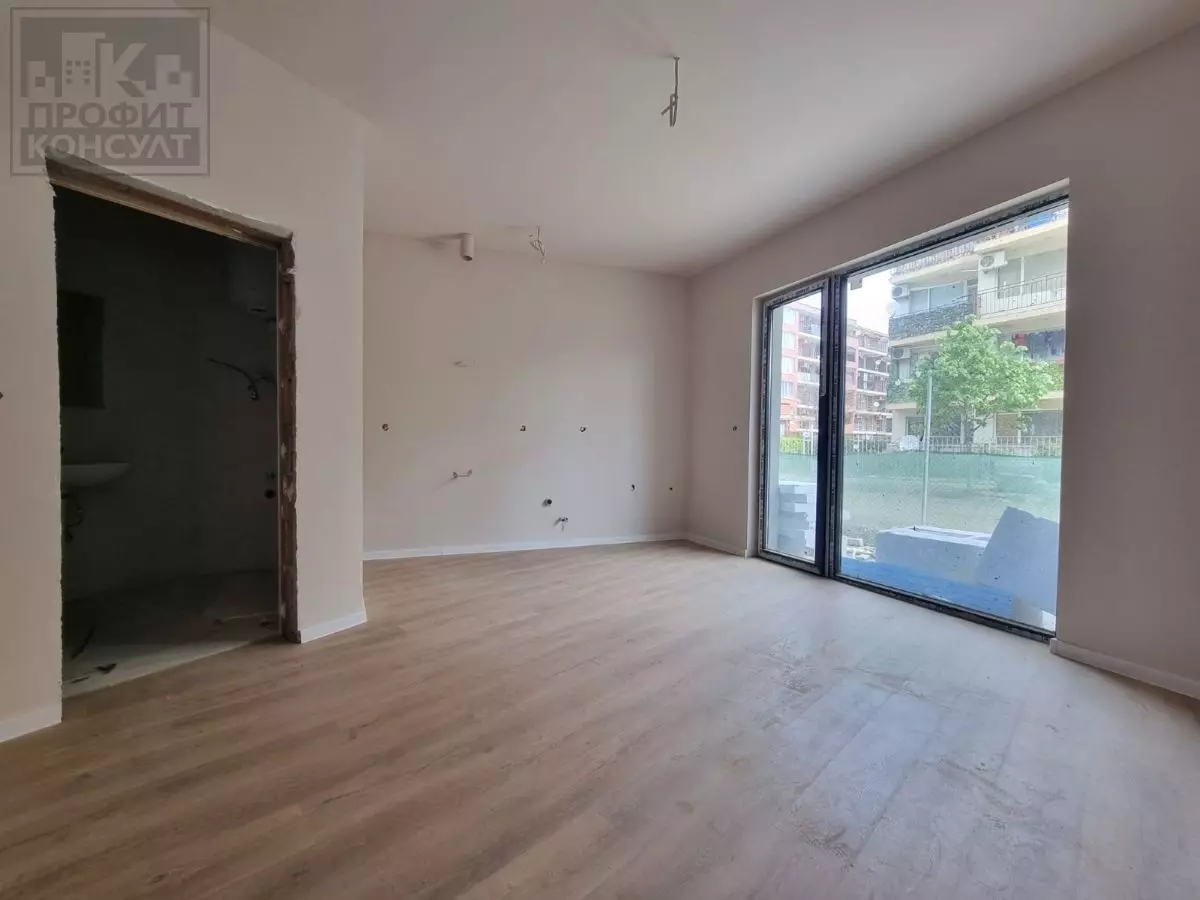 8 Apartment Of 70 M² With Two Bedrooms In Sunny Beach, Municipality Of Nesebar
