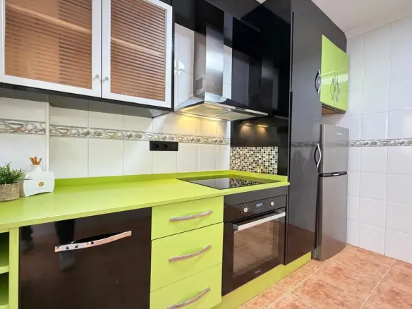 Town House Of 75 M² In Punta Prima, Spain