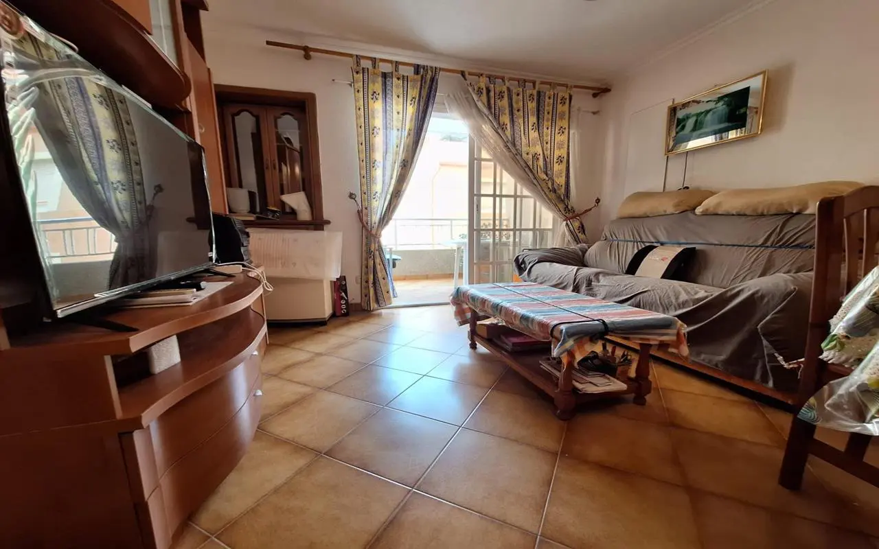 Apartment Of 77 M² With Sea Views In Torrevieja, Spain