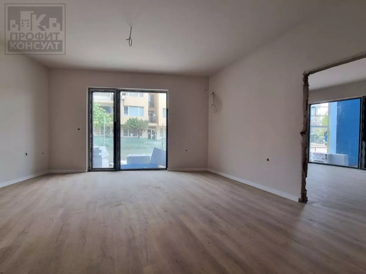 9 Apartment Of 90 M² With Two Bedrooms In Sunny Beach, Nesebar