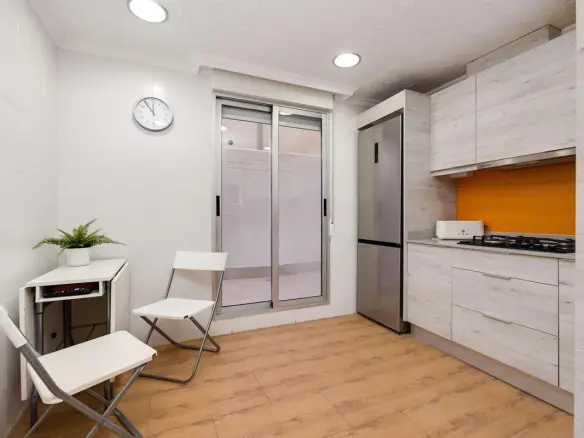 Apartment Of 115 M² In Torrevieja