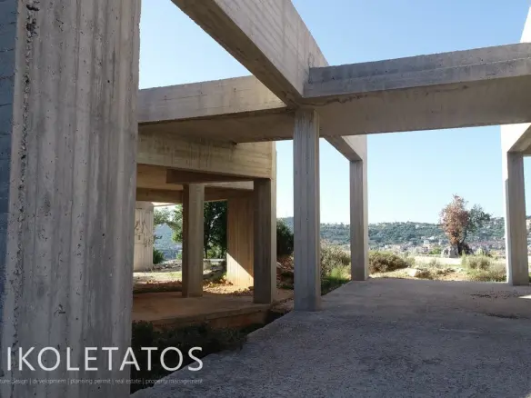 Charming Koutavos Home: Your Greek Oasis Awaits