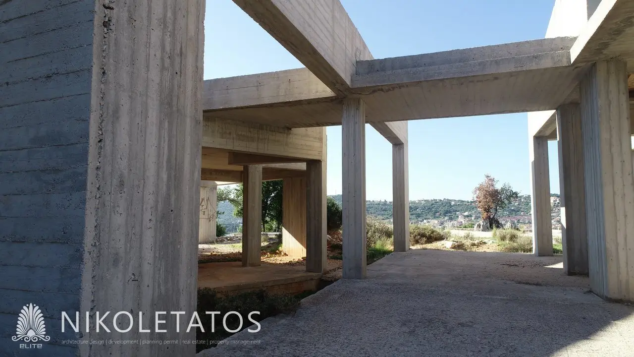Charming Koutavos Home: Your Greek Oasis Awaits