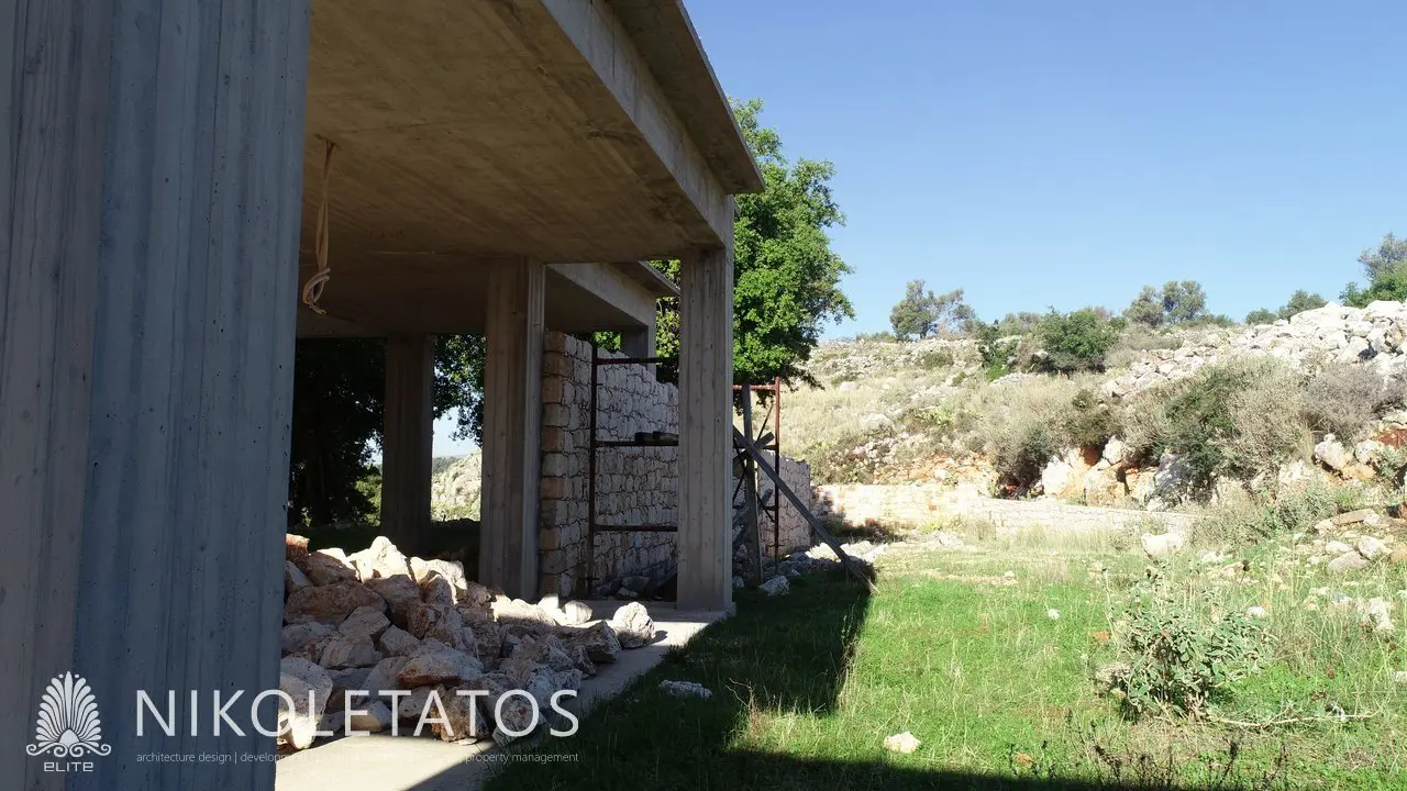 Charming Koutavos Home: Your Greek Oasis Awaits