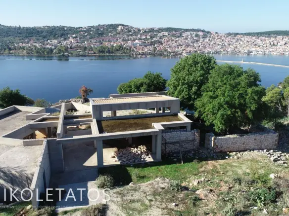 Charming Koutavos Home: Your Greek Oasis Awaits
