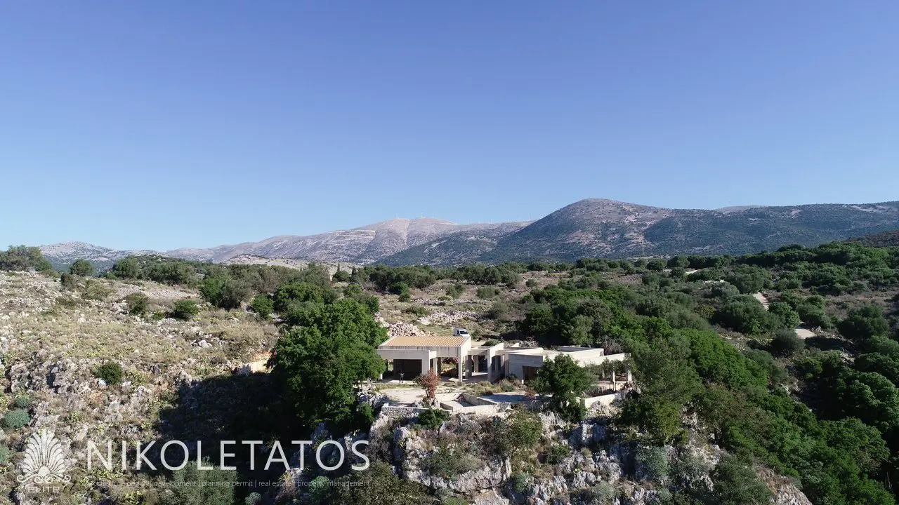 Charming Koutavos Home: Your Greek Oasis Awaits