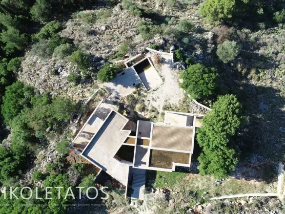 Charming Koutavos Home: Your Greek Oasis Awaits