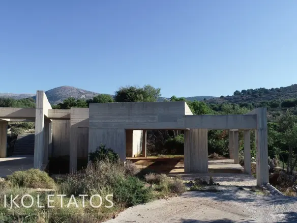 Charming Koutavos Home: Your Greek Oasis Awaits