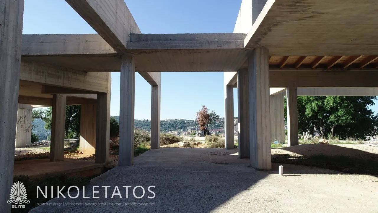 Charming Koutavos Home: Your Greek Oasis Awaits