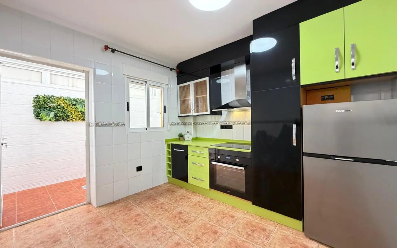 Town House Of 75 M² In Punta Prima, Spain