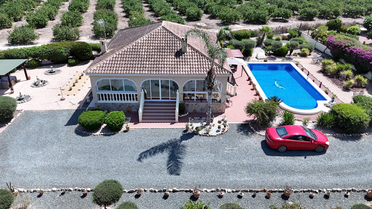 Villa Of 140 M² In Catral, Spain