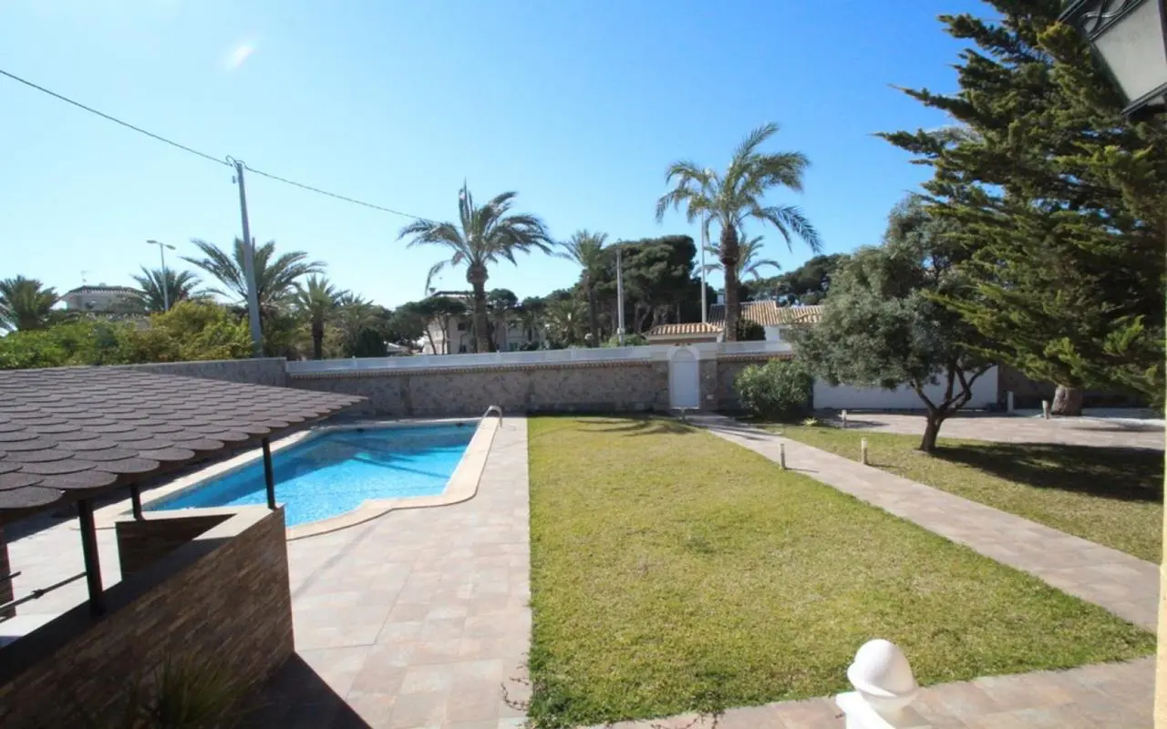 Villa Of 440 M² In Cabo Roig, Spain