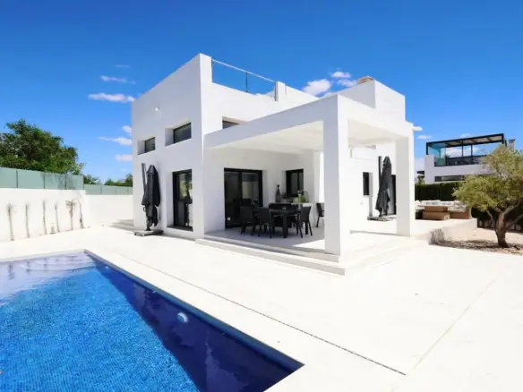 Villa Of 162 M² In Ciudad Quesada