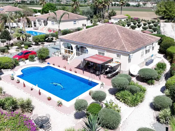 Villa Of 140 M² In Catral, Spain