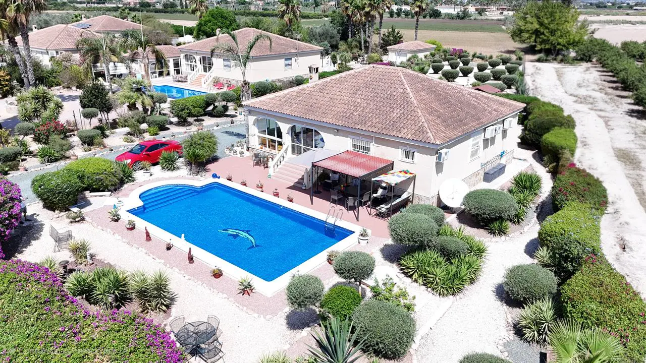 Villa Of 140 M² In Catral, Spain