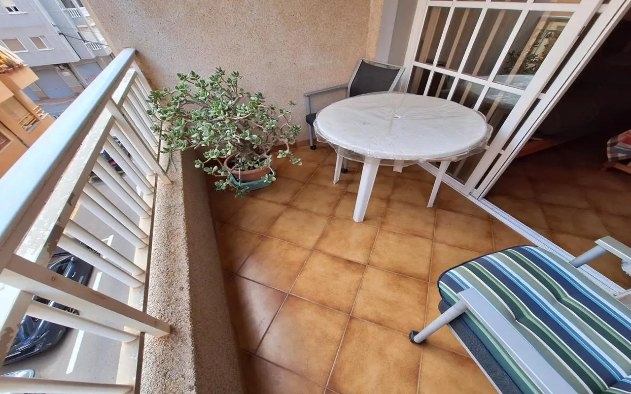 Apartment Of 77 M² With Sea Views In Torrevieja, Spain