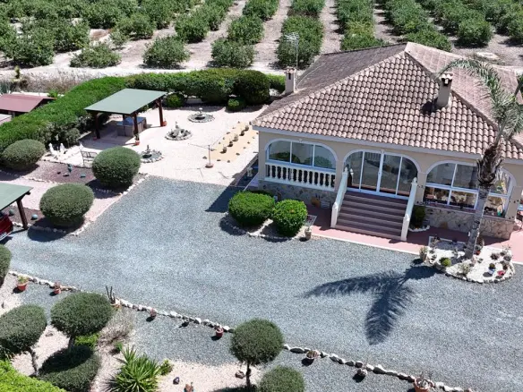 Villa Of 140 M² In Catral, Spain