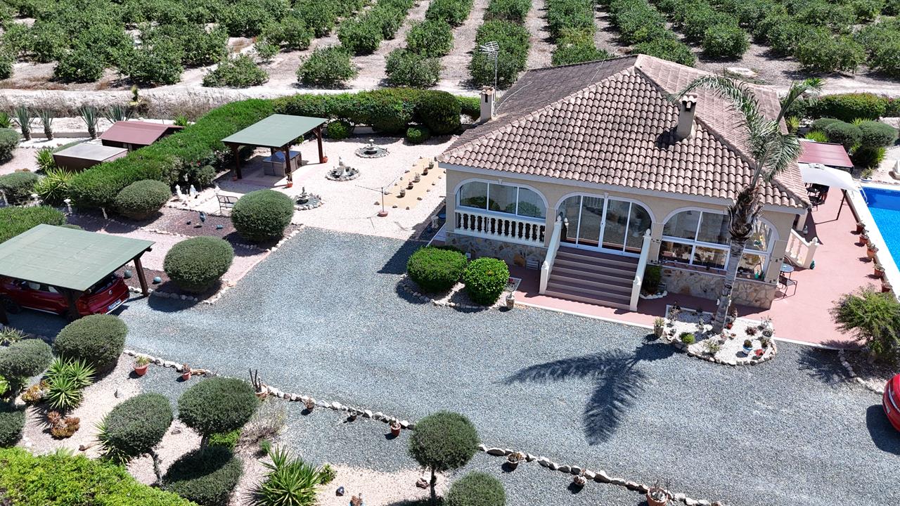 Villa Of 140 M² In Catral, Spain