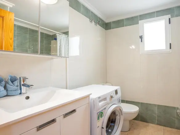 Apartment Of 51 M² In Torrevieja, Spain