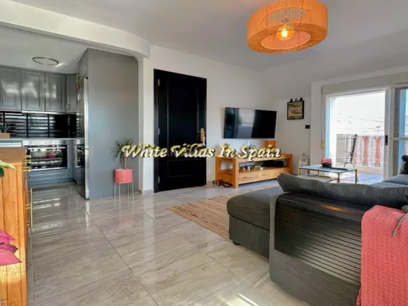 Penthouse Of 85 M² In Torrevieja, Spain