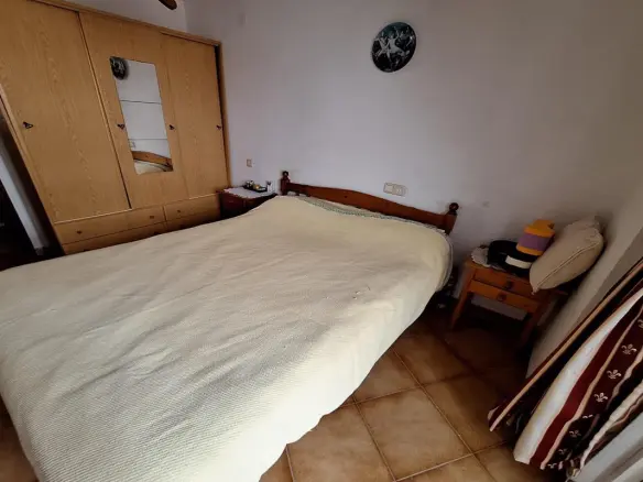 Apartment Of 77 M² With Sea Views In Torrevieja, Spain