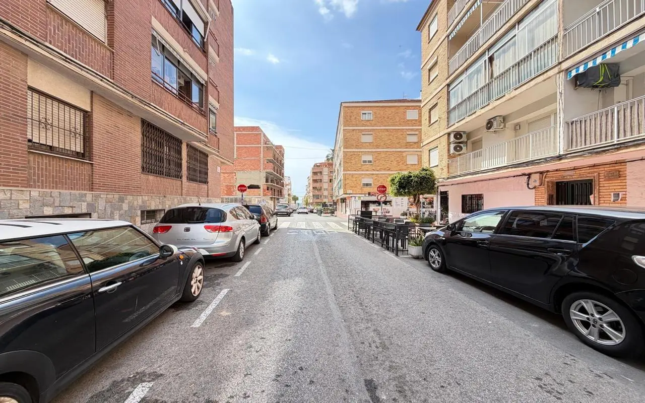Apartment Of 69 M² In Torrevieja, Spain