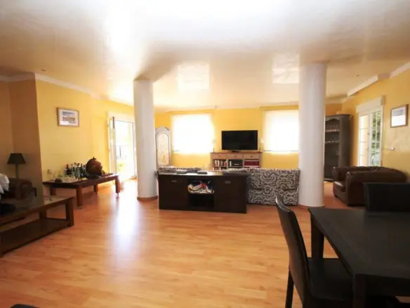 Villa Of 440 M² In Cabo Roig, Spain
