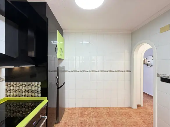 Town House Of 75 M² In Punta Prima, Spain