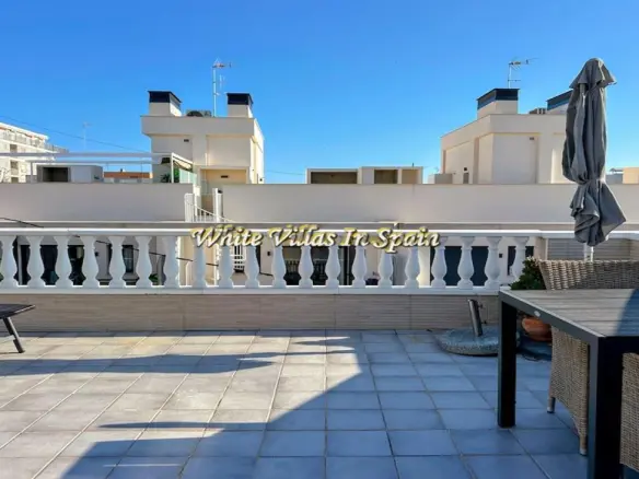 Penthouse 85 M² In Torrevieja, Spain