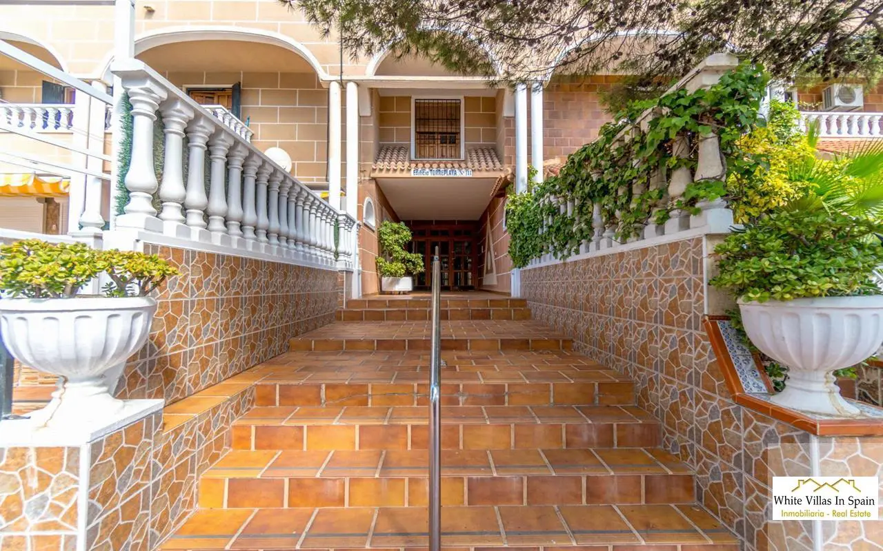 Apartment Of 65 M² In Punta Prima, Spain