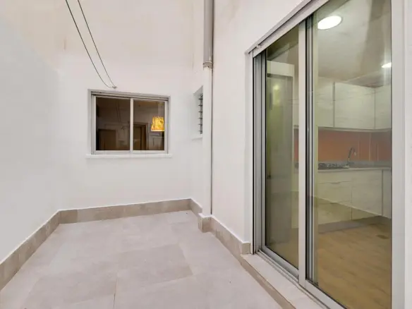 Apartment Of 115 M² In Torrevieja