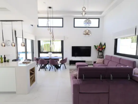 Villa Of 162 M² In Ciudad Quesada