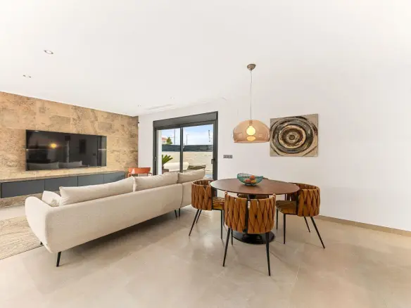 Villa Of 116 M² In Ciudad Quesada, Spain