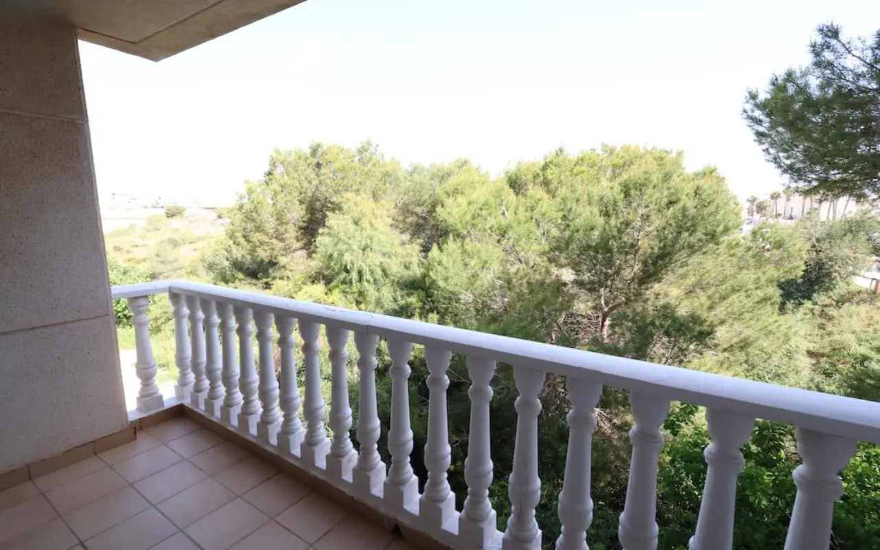 Apartment Of 75 M² In Playa Flamenca, Spain