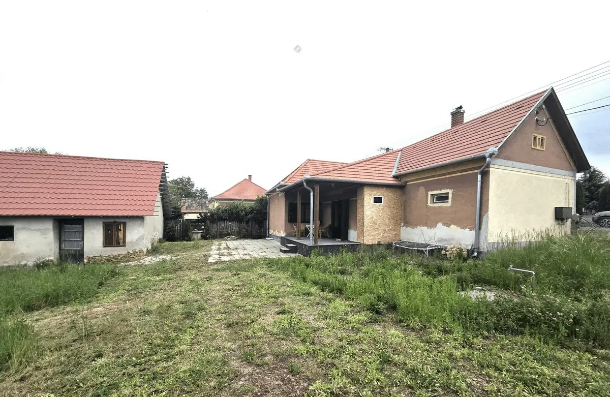 House Of 80 M² In Zalaszentlászló, Zala