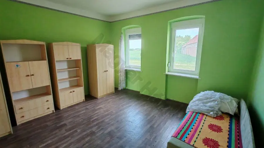 House Of 100 M² With Garden In Szentborbás, Somogy