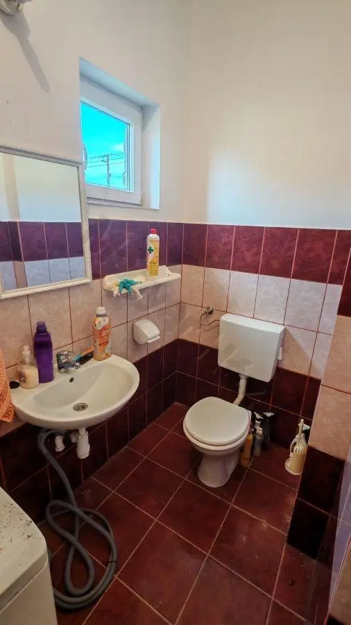House Of 100 M² With Garden In Szentborbás, Somogy
