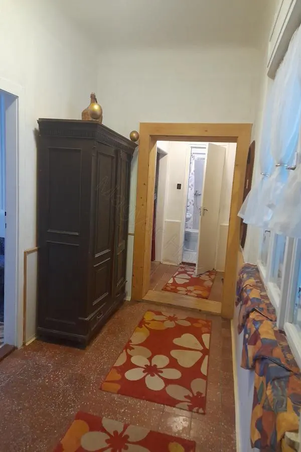 House Of 1000 M² In Szulok
