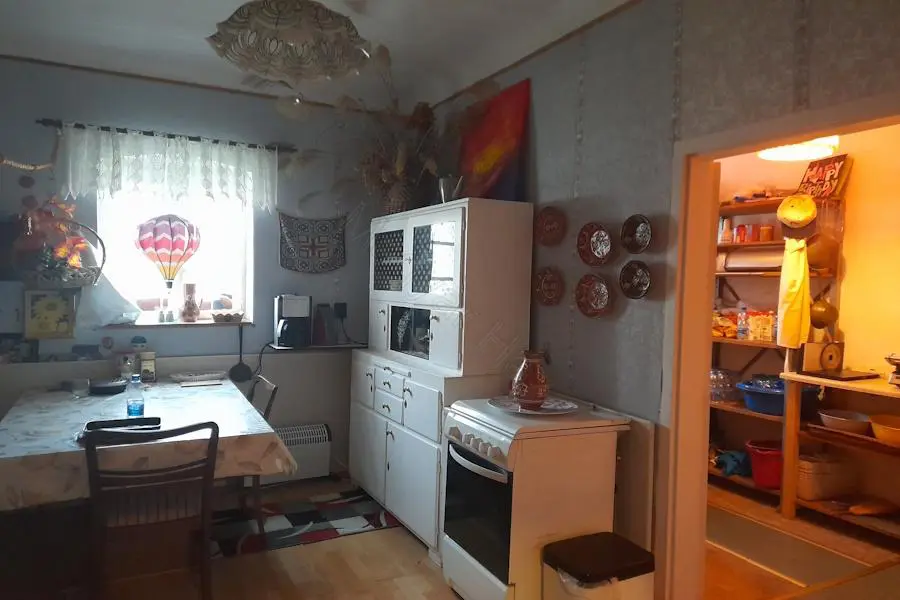 House Of 1000 M² In Szulok