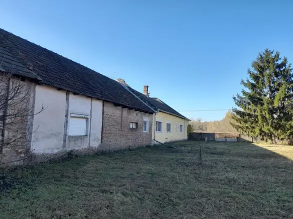 House Of 75 M² With Garden In Szulok, Somogy