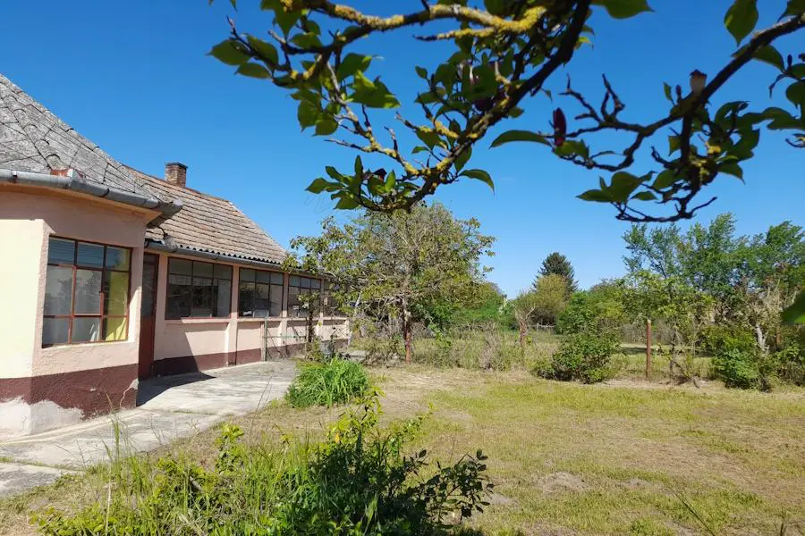 House Of 0 M² With A Garden In Darány, Somogy