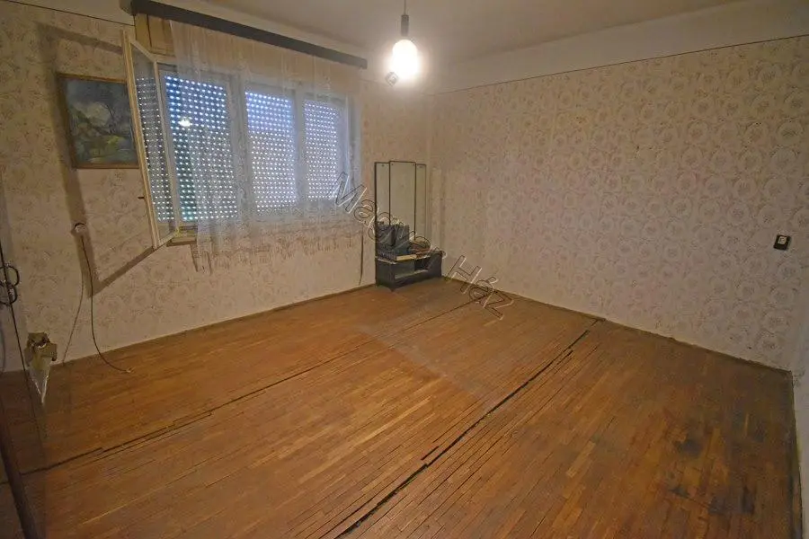 House Of 100 M² With A Garden In Gyékényes, Somogy