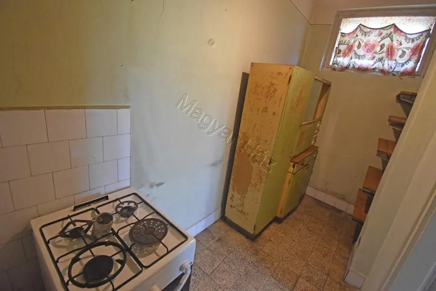 House Of 100 M² With A Garden In Gyékényes, Somogy